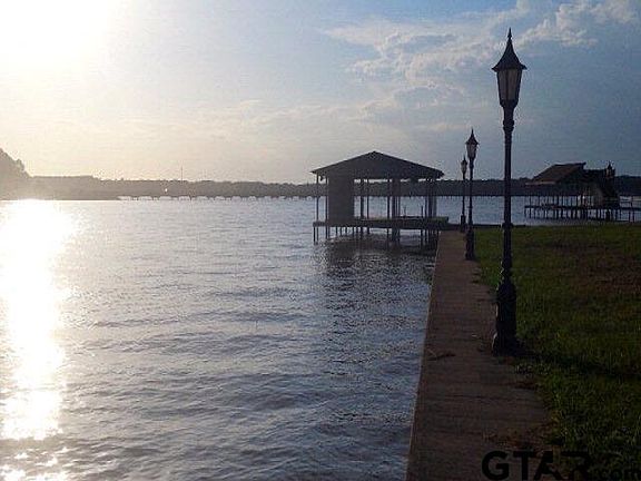 4th image of 0 Lakeshore Ct