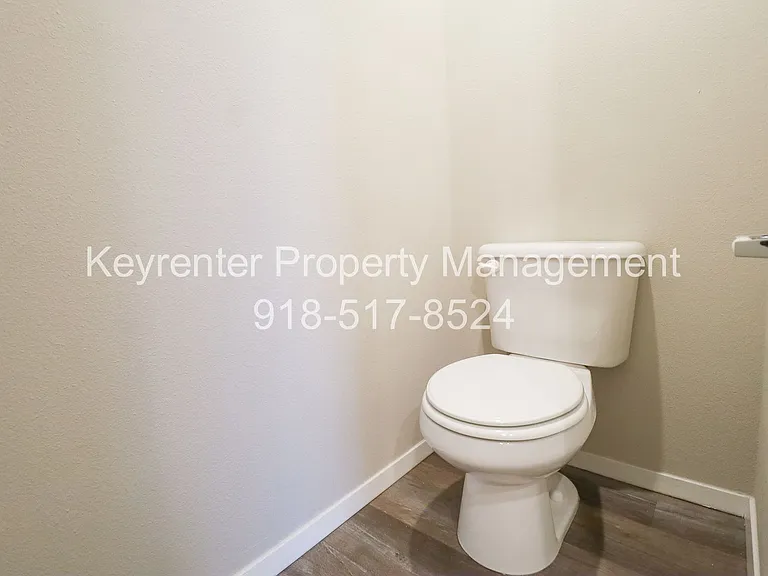 1327 E Honolulu Pl — Photo 27