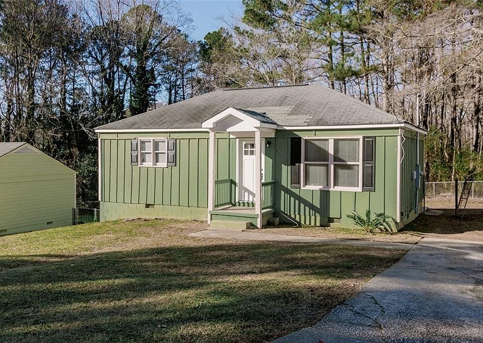 1st image of 627 Seminole Pl