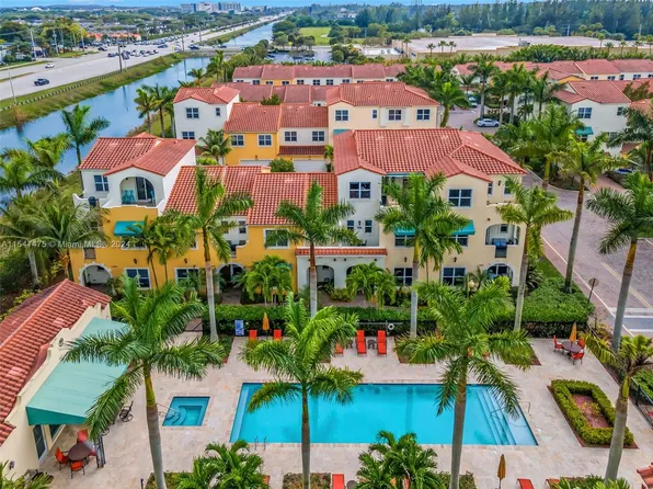 12407 NW 17th Mnr Unit 12407, Pembroke Pines, FL 33028