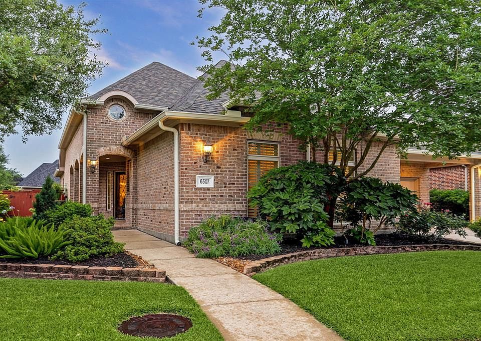 1st image of 6507 Canyon Cliff Ct