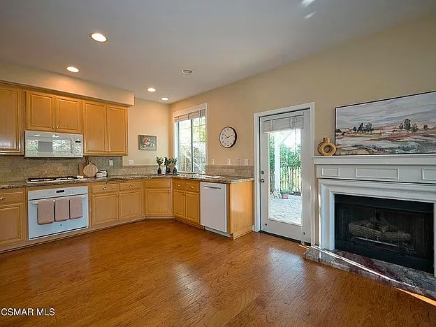2877 Capella Way — Photo 18