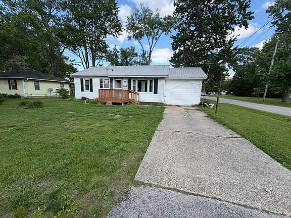 2nd image of 608 S Argus St