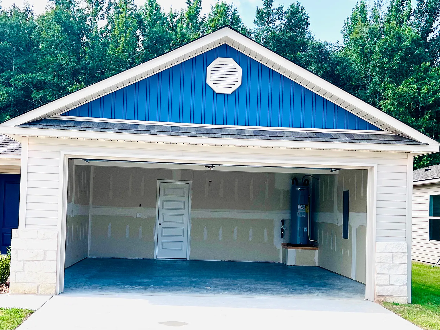 3 bed, 1402 sqft, $1,850 — Photo 4