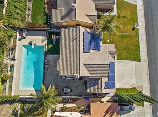 2568 W Windhaven Dr, Rialto, CA 92377