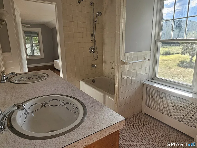 194 Beacon Valley Rd — Photo 18