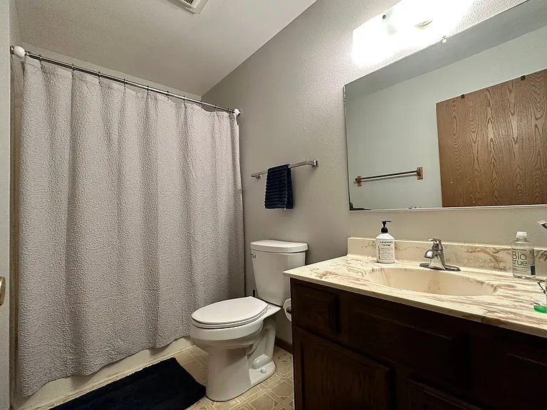 3210 Oak Knoll Dr — Photo 9