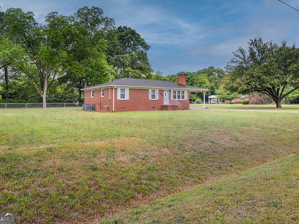 1st image of 3036 Marie Cir