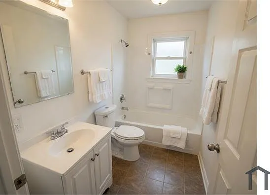 819 Mildred Ave — Photo 5