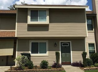 14 Hunters Ct, Goose Creek, SC 29445