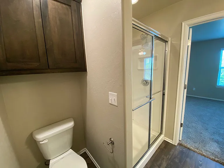 749 SW 14th St — Photo 23