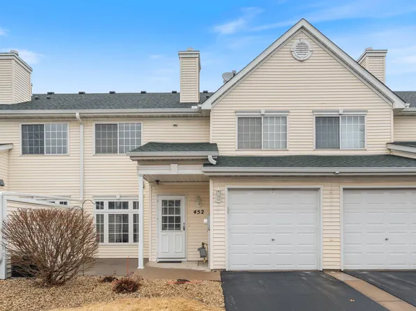 452 Aqua Cir, Lino Lakes, MN 55014