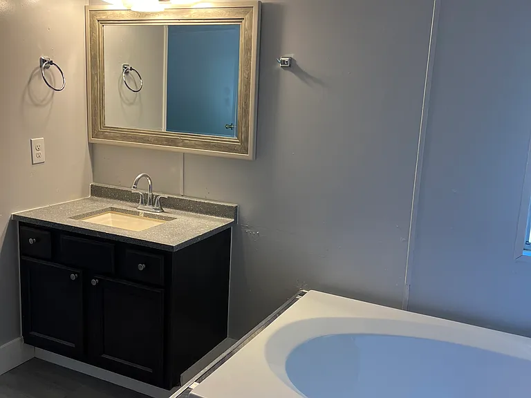 1303 Woodchuck Ave #4 — Photo 12