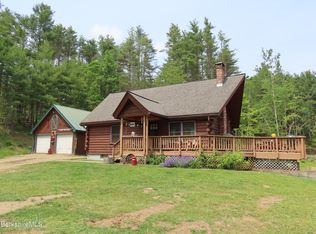 67 Sarah Ln, Pownal, VT 05261