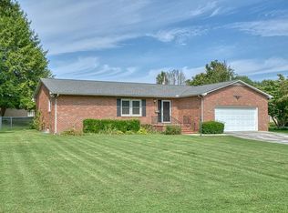 925 Miller Ave, Cookeville, TN 38501