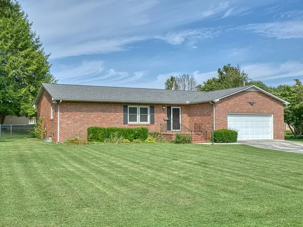 925 Miller Ave, Cookeville, TN 38501