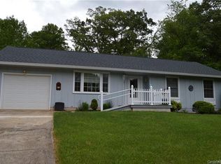 15 Glen Meadows Rd, Arden, NC 28704