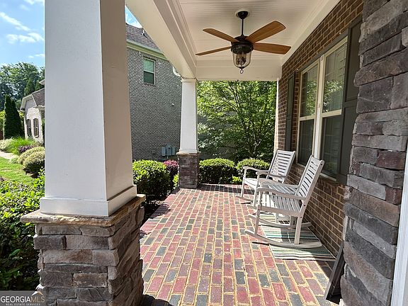3rd image of 12274 Ferncreek Dr