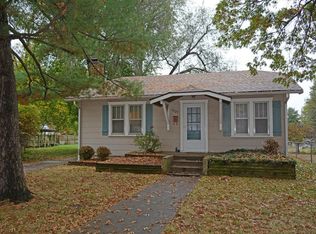 1127 E Washita St, Springfield, MO 65807