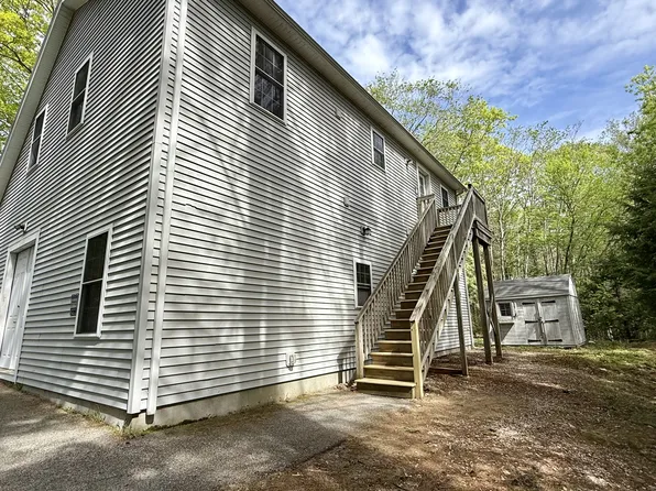 355 Chases Pond Rd, York, ME 03909