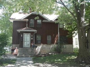 1021 Sumner St, Carlinville, IL 62626