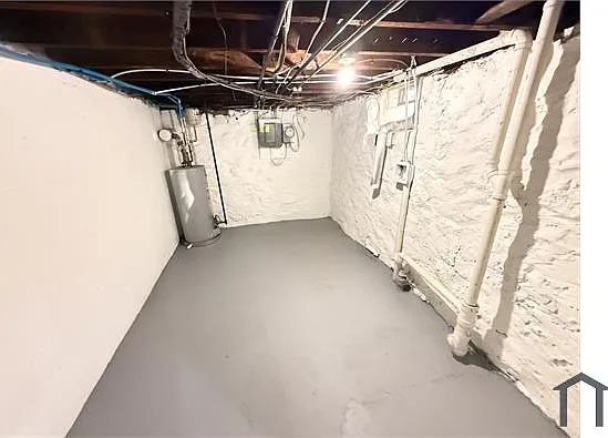 4302 Berger Ave — Photo 6