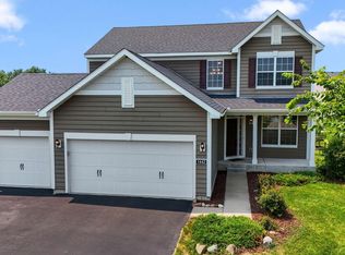 1442 Pebble Beach Dr, Woodbury, MN 55129