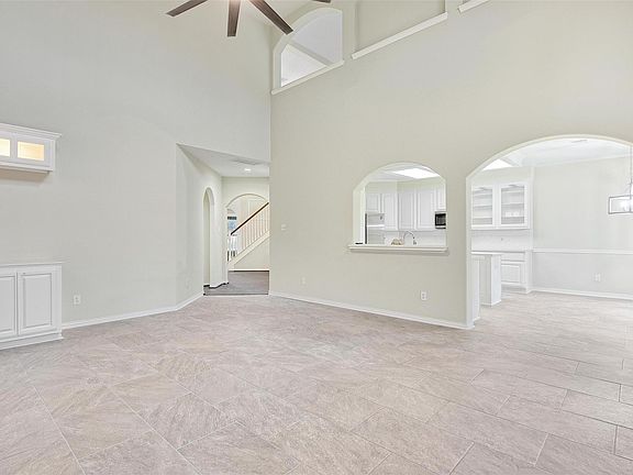4th image of 2342 Autumn Mist Ln