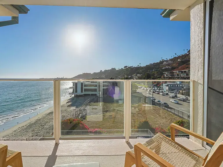 Enjoy morning coffee or evening drinks on your private balcony overlooking the Pacific Ocean.