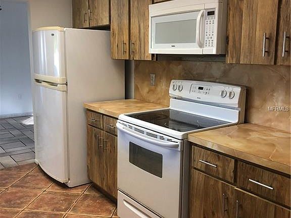 4th image of 4223 Southwell Way