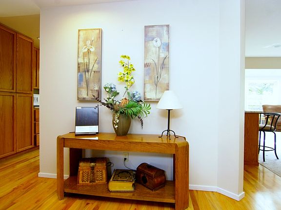 4th image of 5909 223rd Ave NE