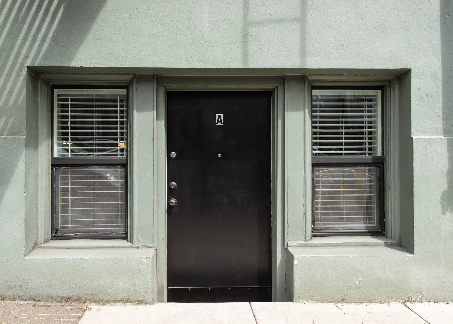 Spacious Loft Condo in Historical Carlton Court! Private Entrance, 1 Bed 1 Bath with Washer & Dry... — Photo 3