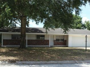 810 Hillside Ave, Lake Wales, FL 33853
