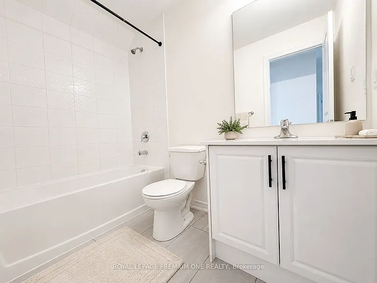 9440 The Gore Rd #35 — Photo 8