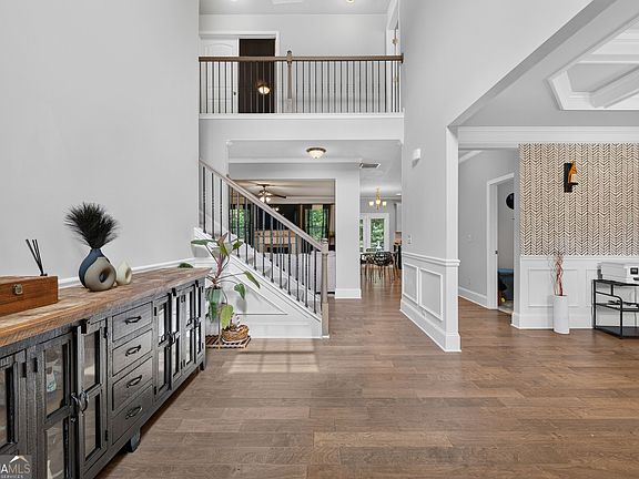 4th image of 5686 Walnut Mill Ln
