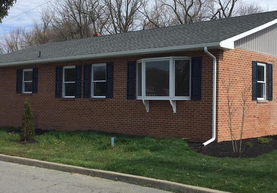 1st image of 112 Jefferson St