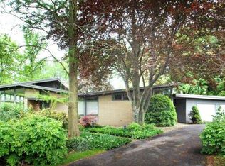 2282 Elmhill Rd, Pittsburgh, PA 15221