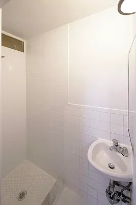 Rented by Buchbinder & Warren | media 15