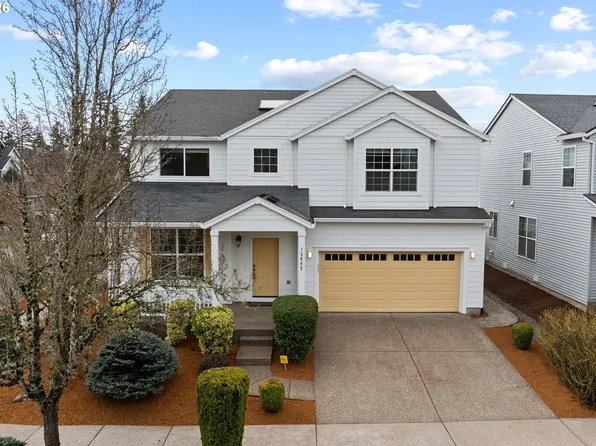 15642 SE Bollam Dr, Clackamas, OR 97015