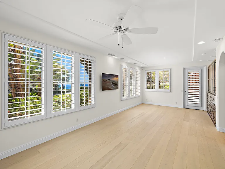 150 Sidney Bay Dr — Photo 30