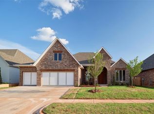 414 Campfire Ln, Norman, OK 73069