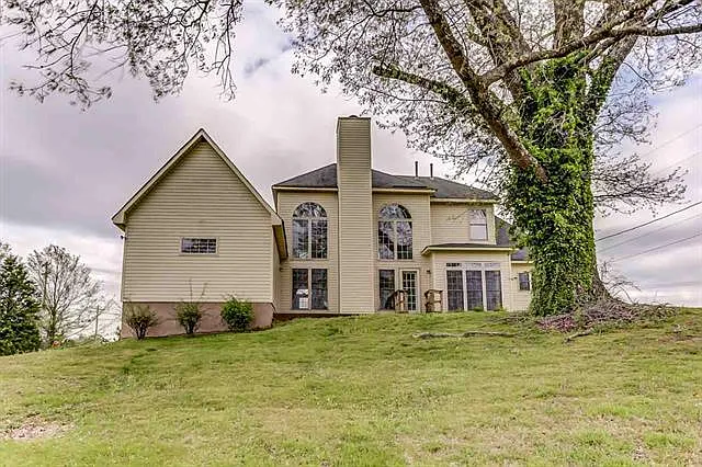 4440 Raleigh Lagrange Dr — Photo 10