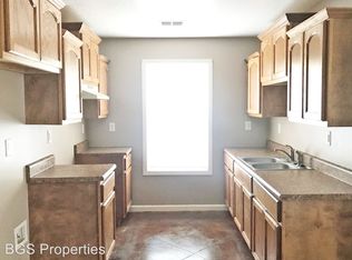 211 Longfellow Ave, Dyersburg, TN 38024