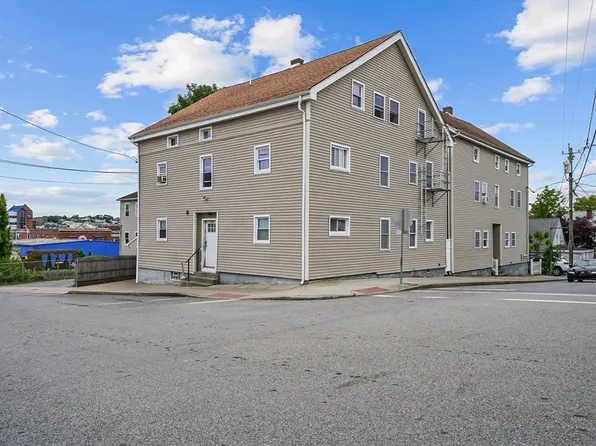 399 Bank St, Fall River, MA 02720