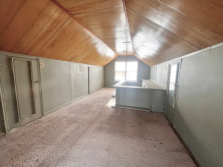 19471 Concord St — Photo 16
