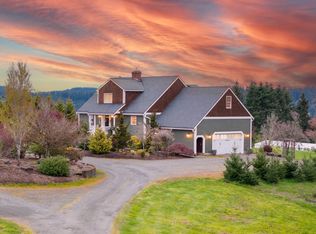 15499 S Loder Rd, Oregon City, OR 97045