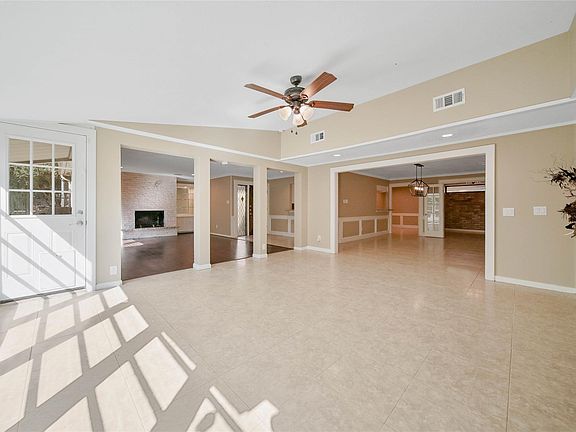 4th image of 14002 Jupiter Hills Dr