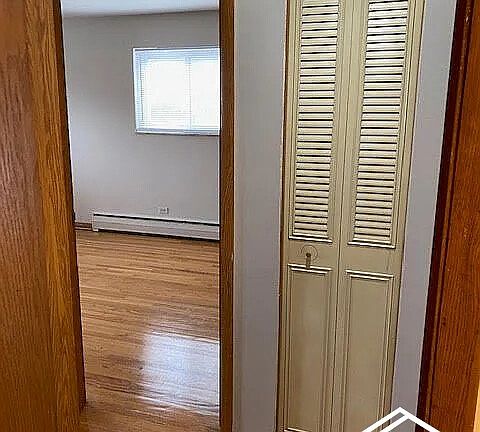 5th image of 1653 Oakwood Ave APT 2C