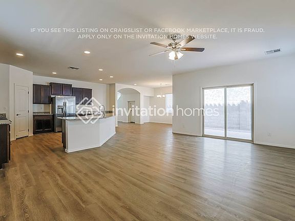 5th image of 1240 E Palomino Way