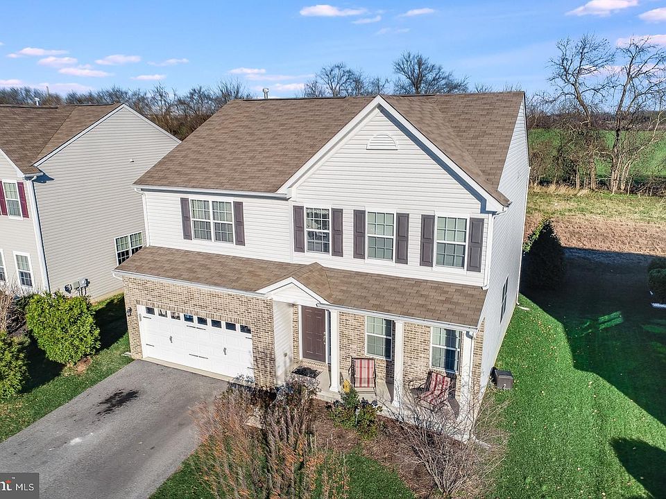 1st image of 243 Ann Dr